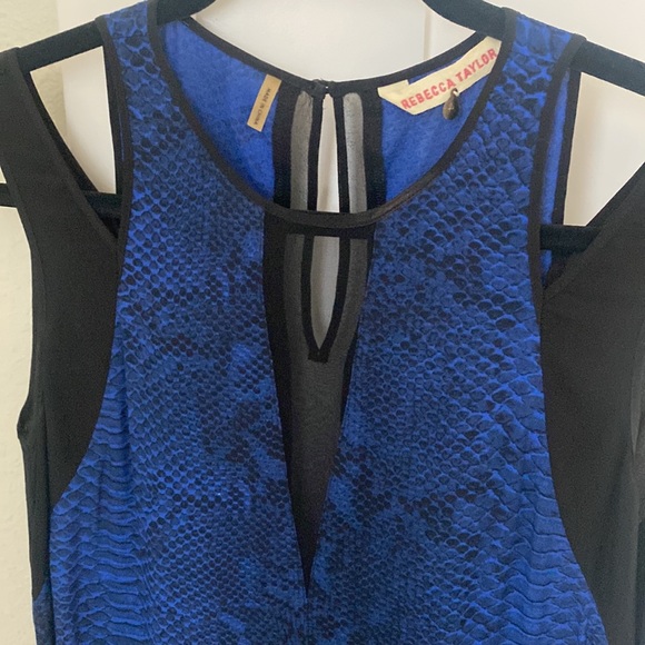 Top - Picture 4 of 6